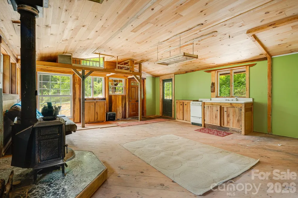 224 Allen Drive Marshall, NC 28753