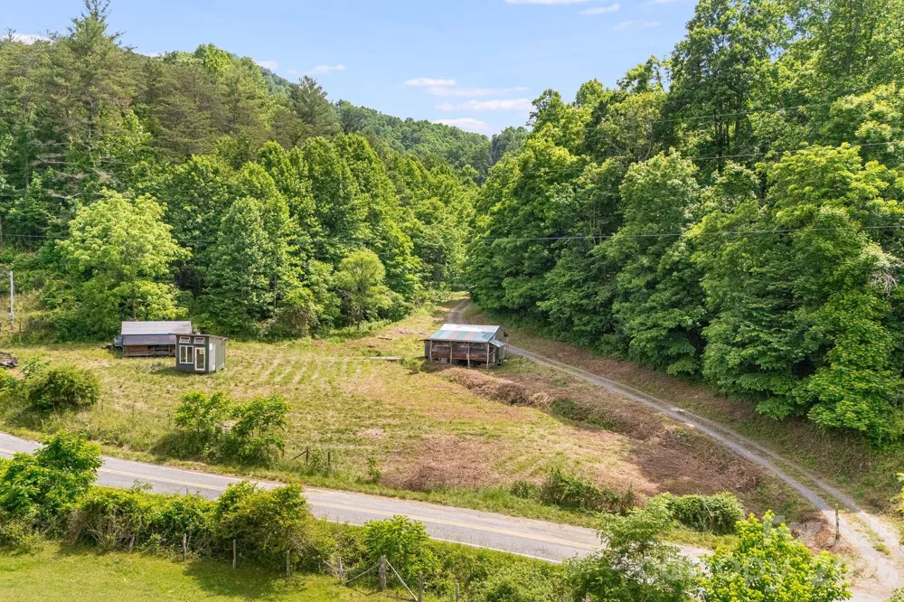 224 Allen Drive Marshall, NC 28753