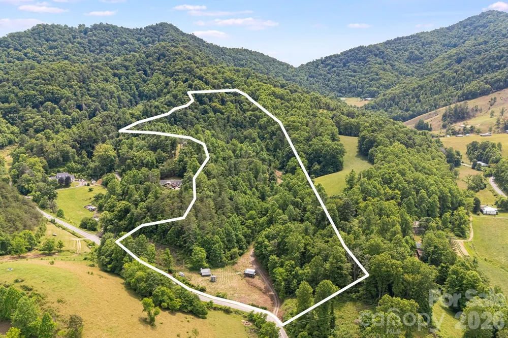 224 Allen Drive Marshall, NC 28753