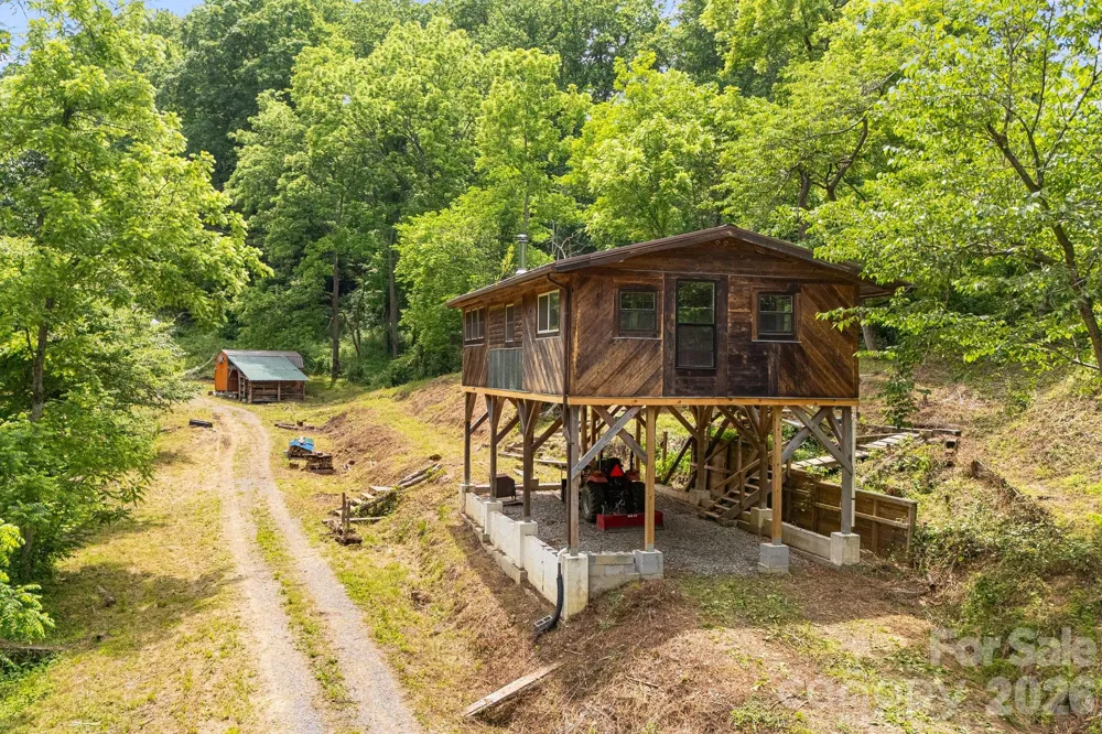 224 Allen Drive Marshall, NC 28753