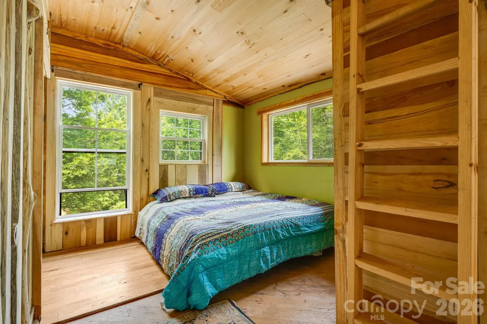 224 Allen Drive Marshall, NC 28753