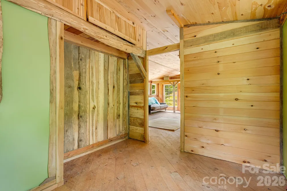 224 Allen Drive Marshall, NC 28753