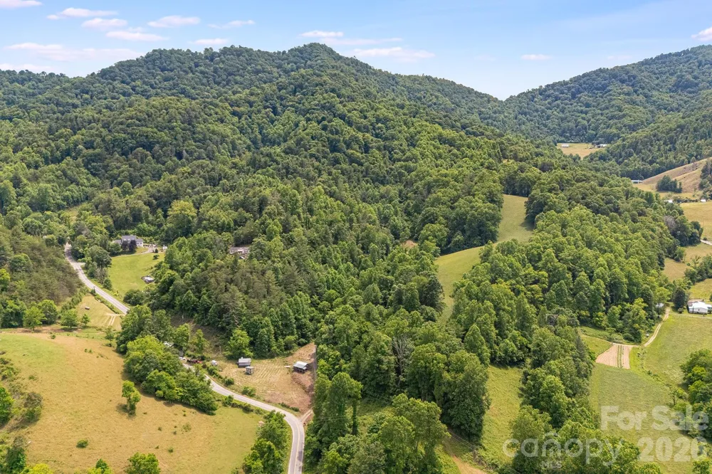 224 Allen Drive Marshall, NC 28753