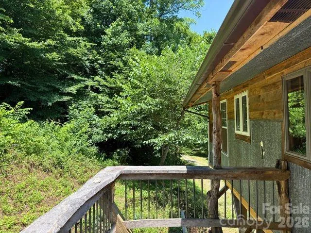 224 Allen Drive Marshall, NC 28753