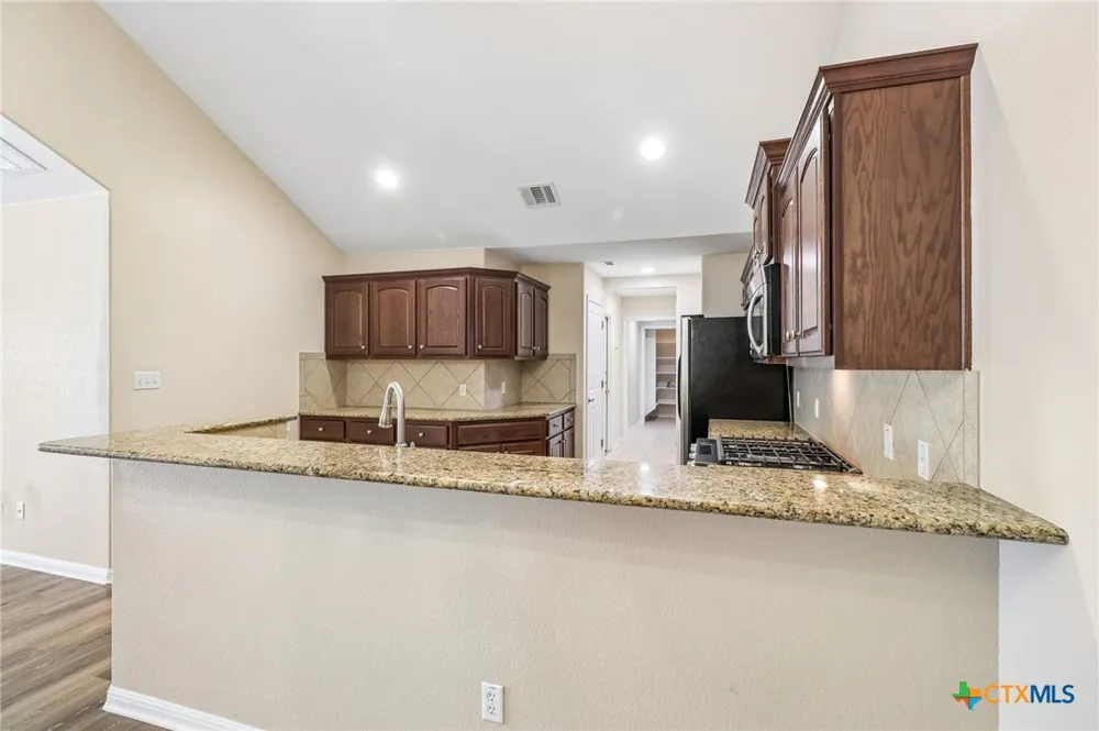 30 Wildwood Drive #41 Georgetown, TX 78633