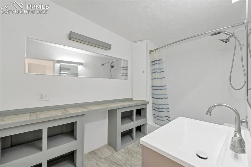 515 Harrison Avenue Canon City, CO 81212