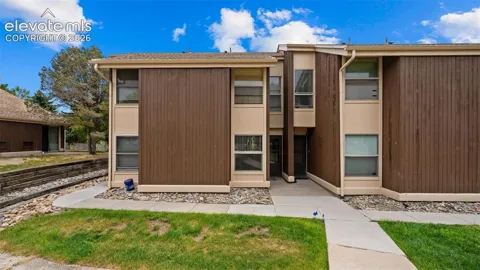 4337 Carefree Circle