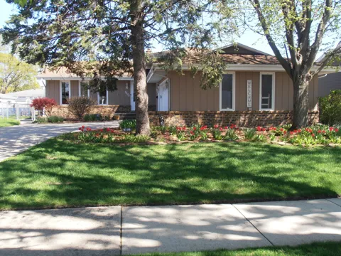 9205 Idlewild Drive