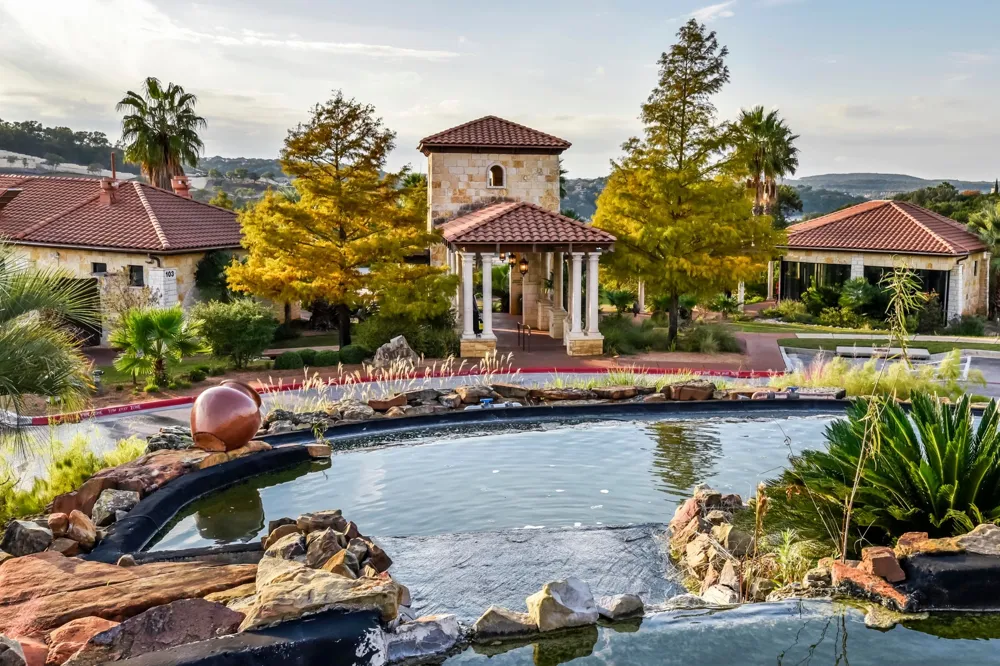 512 Summer Wilson Cove Austin, TX 78738