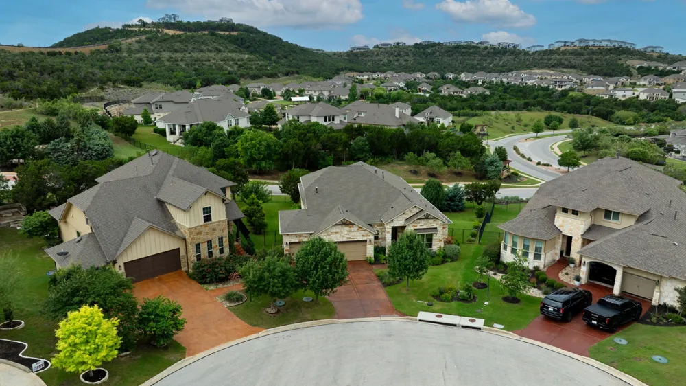 512 Summer Wilson Cove Austin, TX 78738