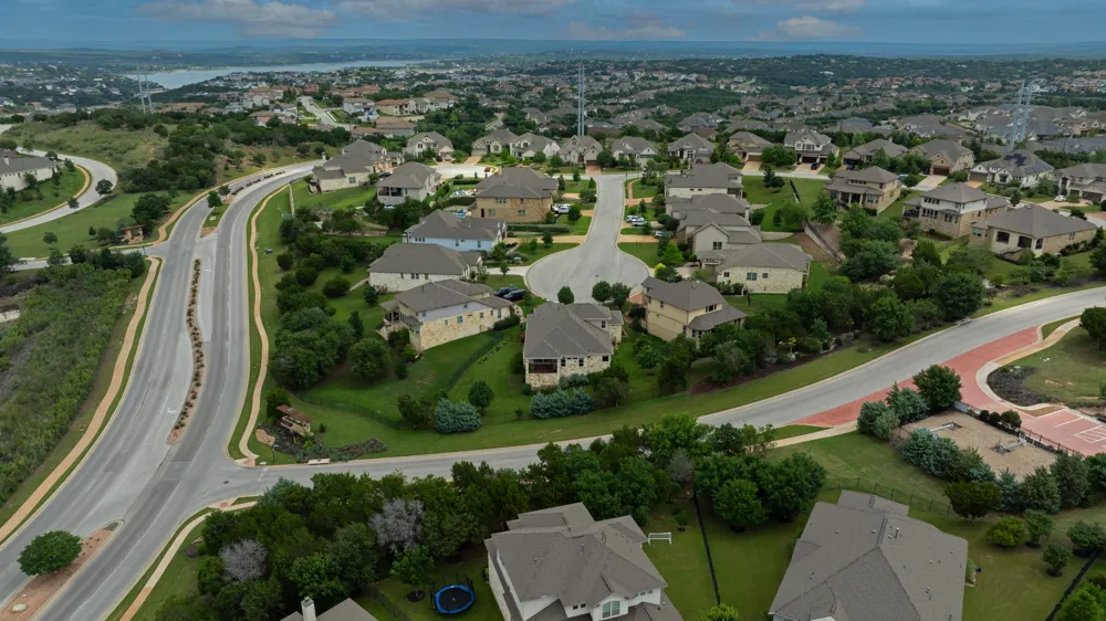512 Summer Wilson Cove Austin, TX 78738