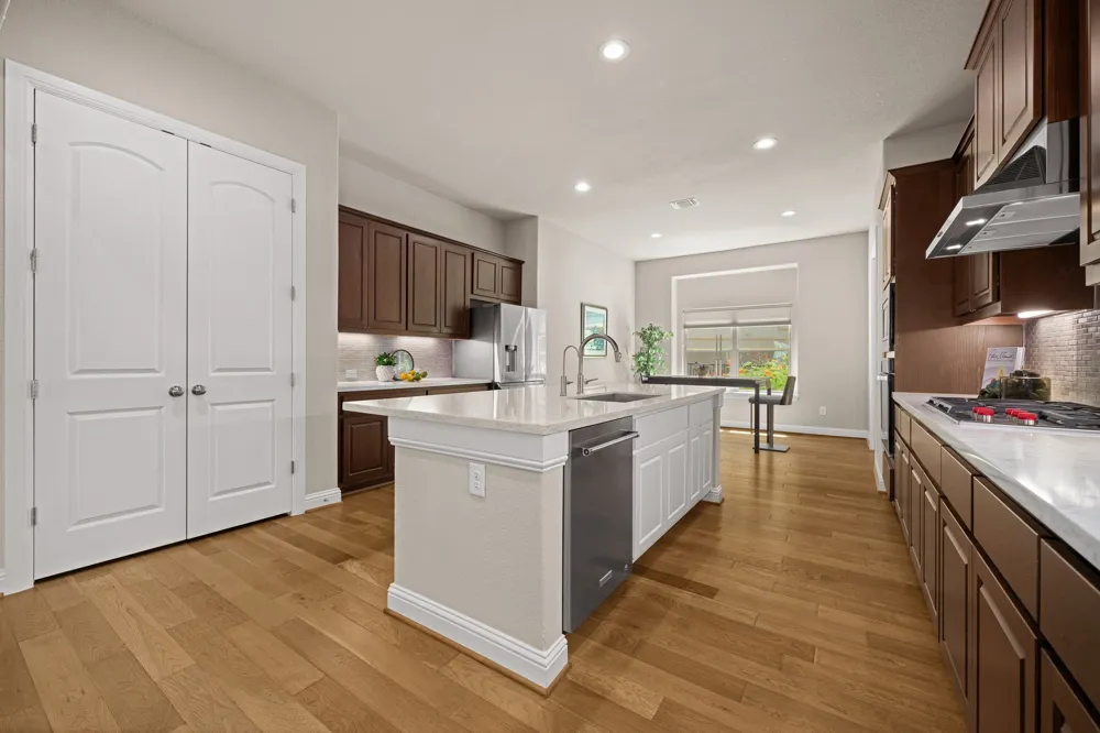 512 Summer Wilson Cove Austin, TX 78738