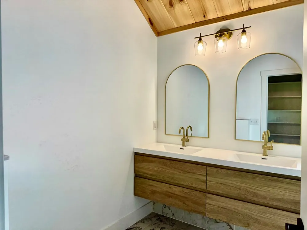 6389 Old Hwy 64 W Warne, NC 28909