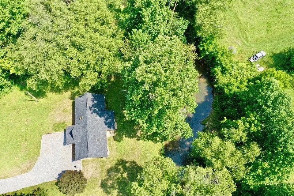 6389 Old Hwy 64 W Warne, NC 28909