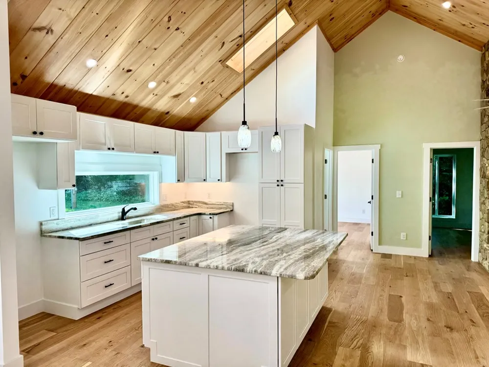 6389 Old Hwy 64 W Warne, NC 28909