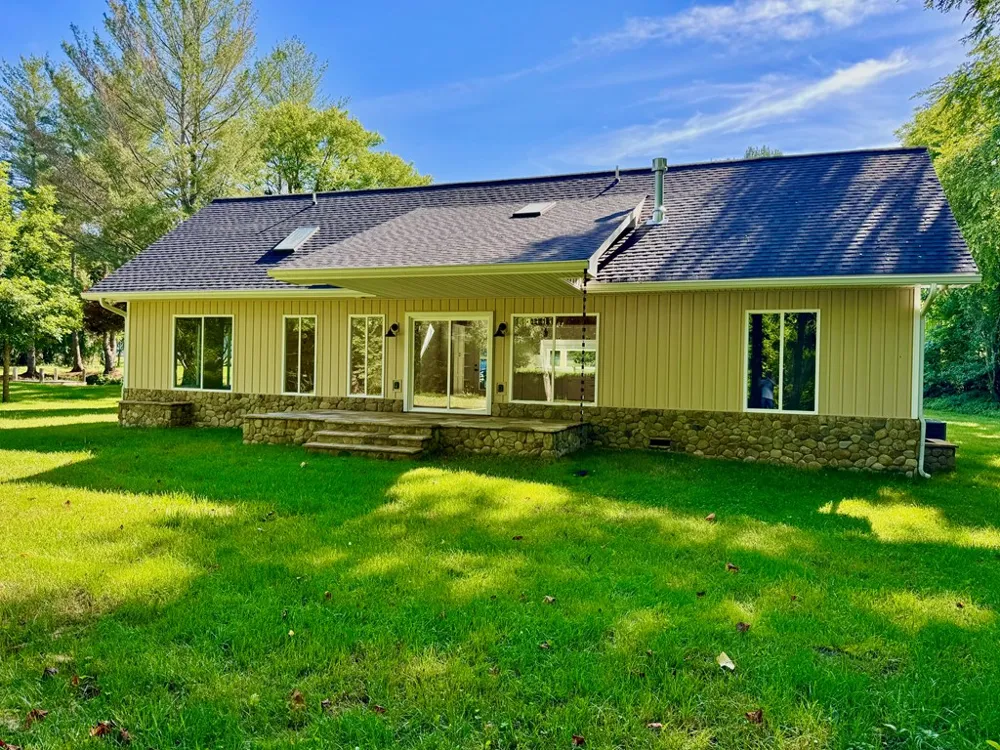 6389 Old Hwy 64 W Warne, NC 28909