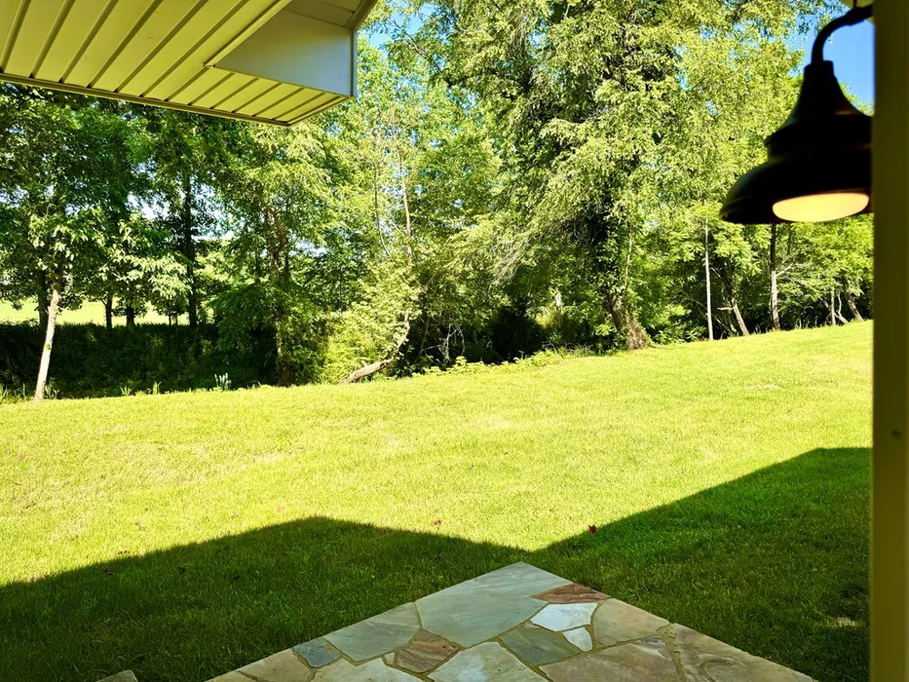 6389 Old Hwy 64 W Warne, NC 28909
