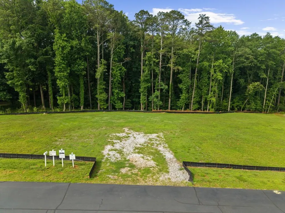 535 Lost River Bnd Milton, GA 30004
