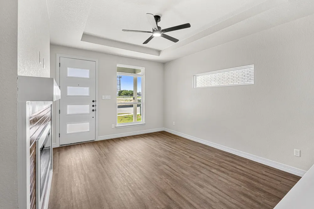 1301 Lone Pine Way Killeen, TX 76543