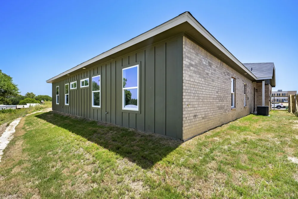 1301 Lone Pine Way Killeen, TX 76543