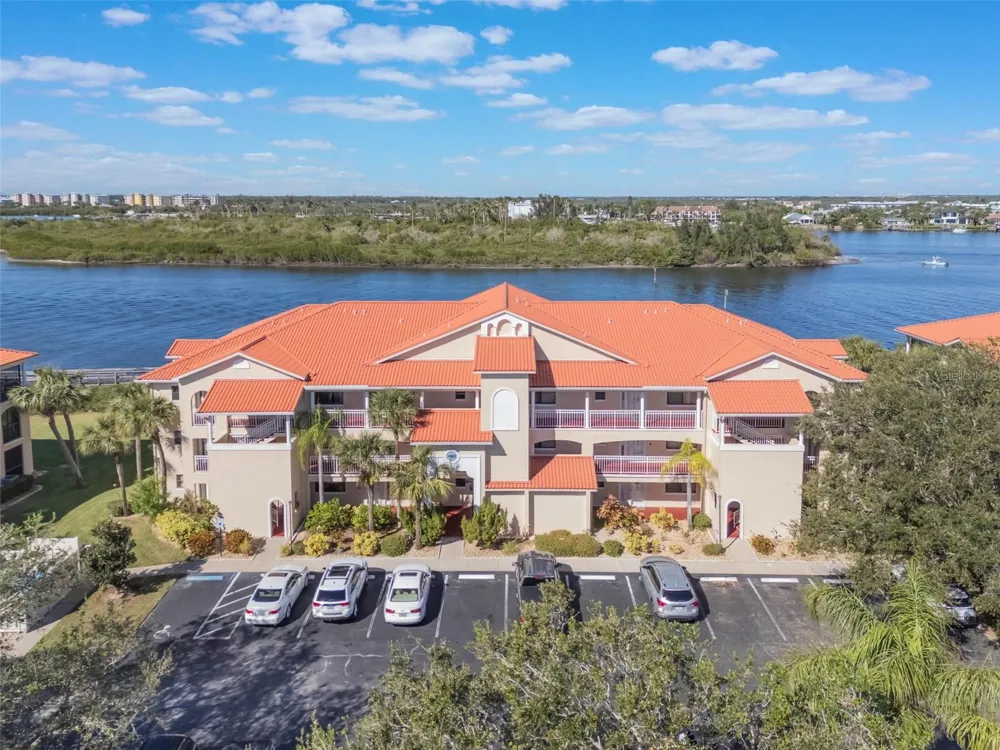 426 BOUCHELLE DRIVE #101 New Smyrna Beach, FL 32169