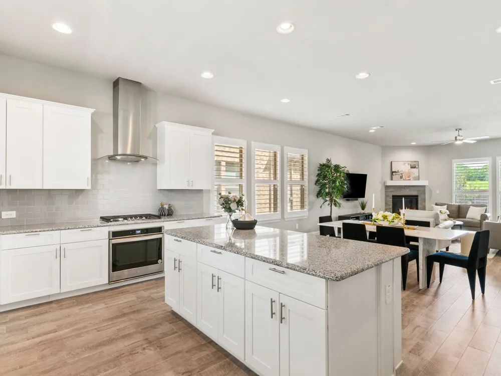 12767 Royal Oaks Lane Farmers Branch, TX 75234