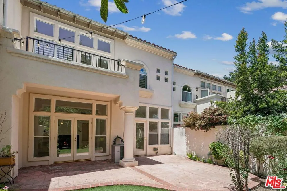 1007 Sunset Oak Circle Newbury Park, CA 91320
