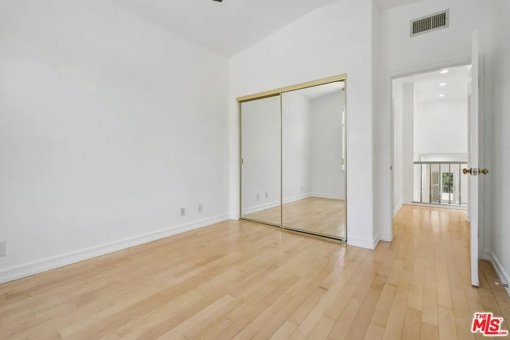 1007 Sunset Oak Circle Newbury Park, CA 91320