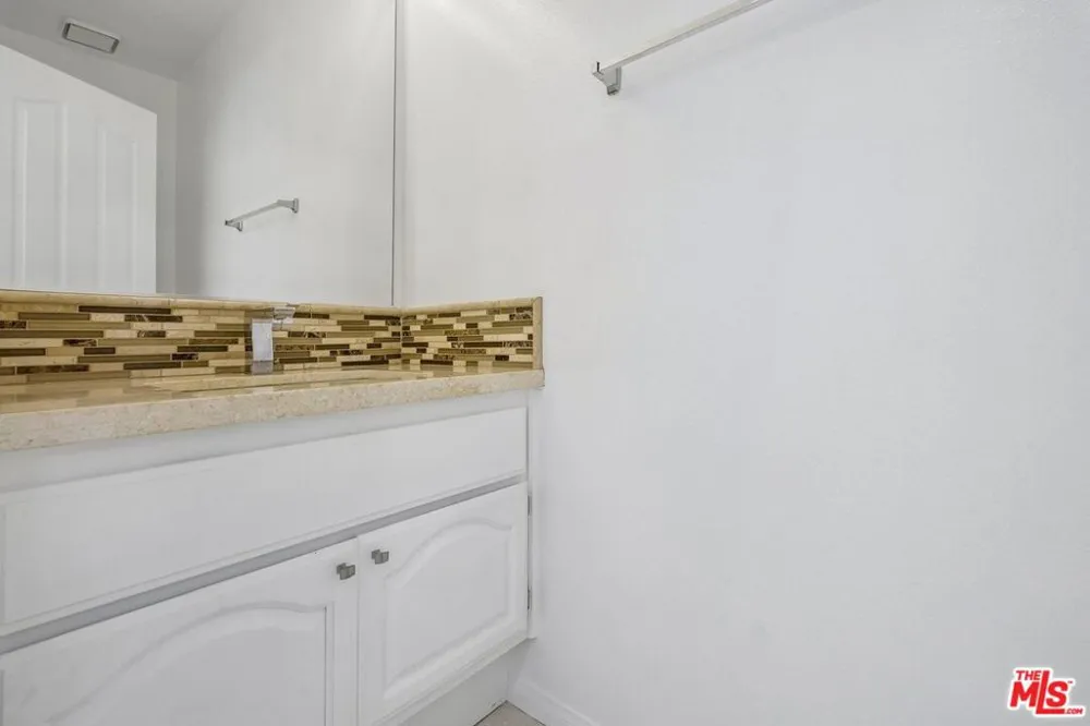 1007 Sunset Oak Circle Newbury Park, CA 91320