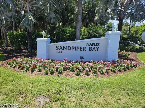 Sandpiper Bay Circle #B202