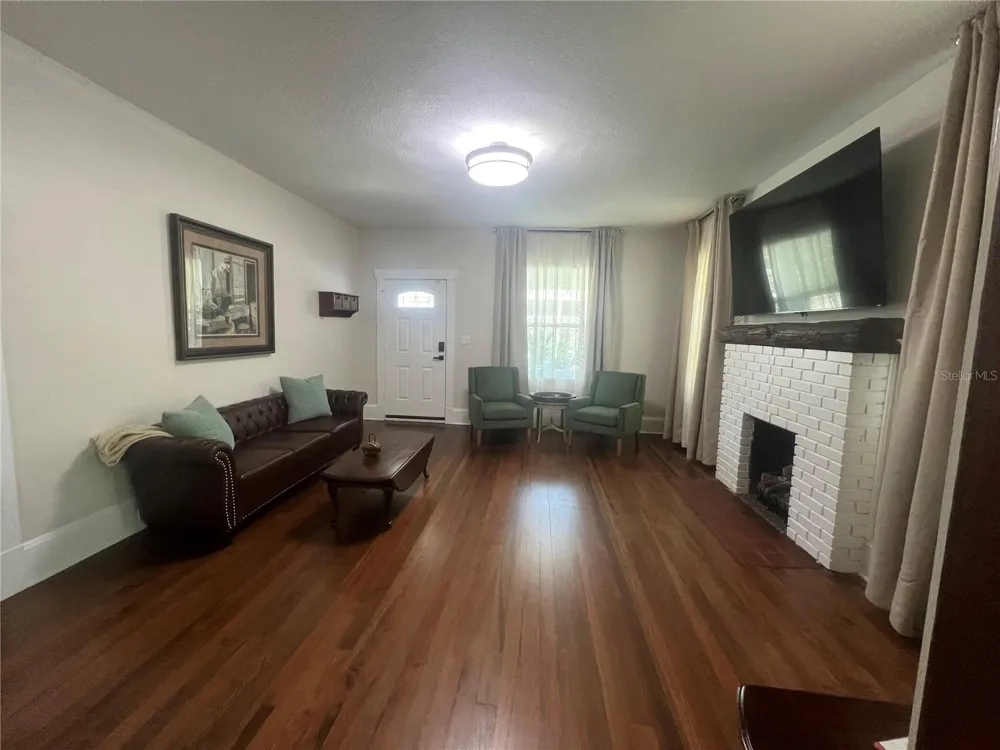 134 STONE STREET Deland, FL 32720