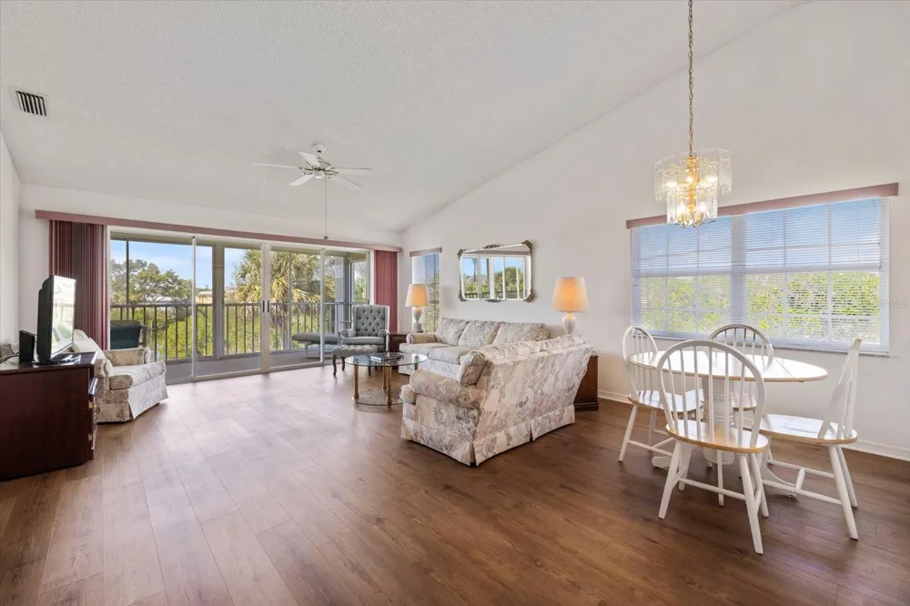 841 WATERSIDE DRIVE #206 Venice, FL 34285