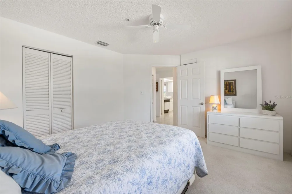 841 WATERSIDE DRIVE #206 Venice, FL 34285