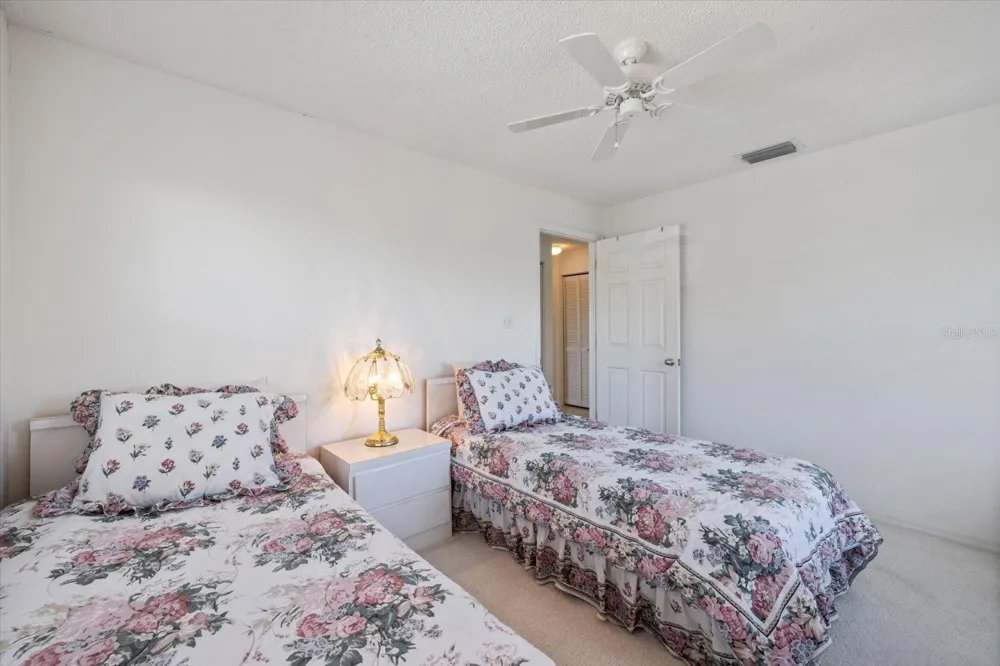 841 WATERSIDE DRIVE #206 Venice, FL 34285