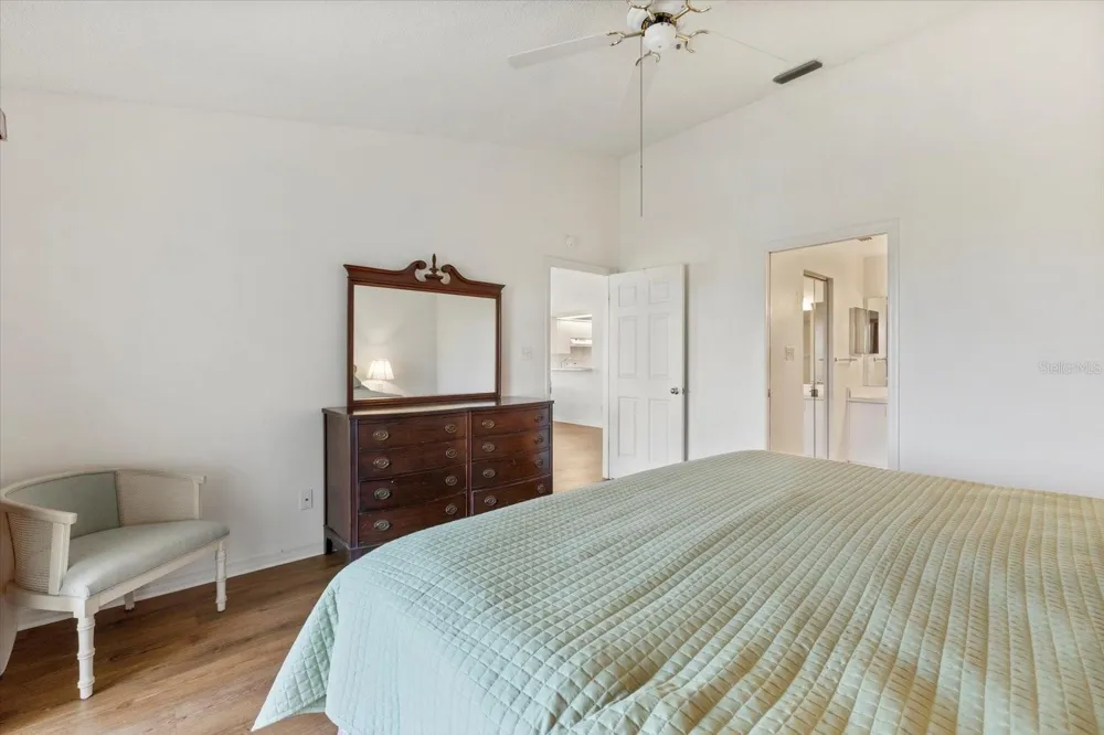 841 WATERSIDE DRIVE #206 Venice, FL 34285