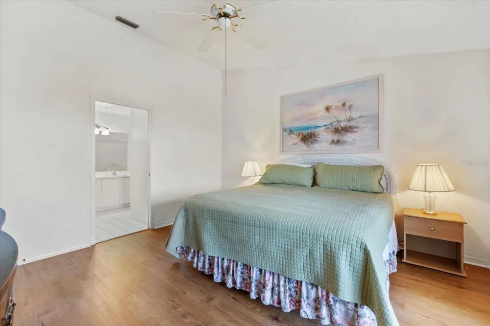 841 WATERSIDE DRIVE #206 Venice, FL 34285