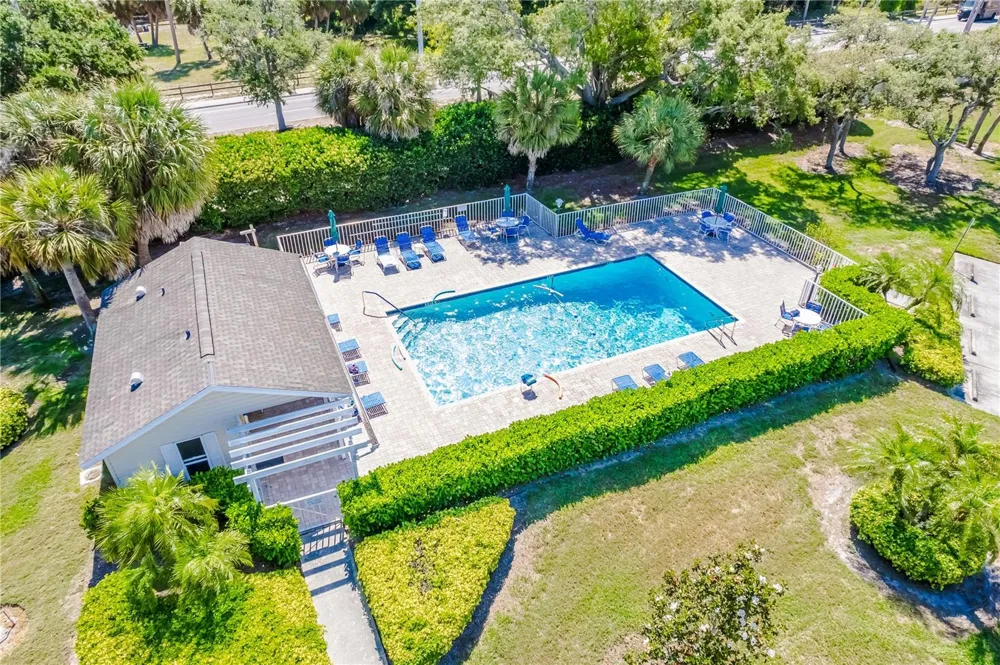 841 WATERSIDE DRIVE #206 Venice, FL 34285