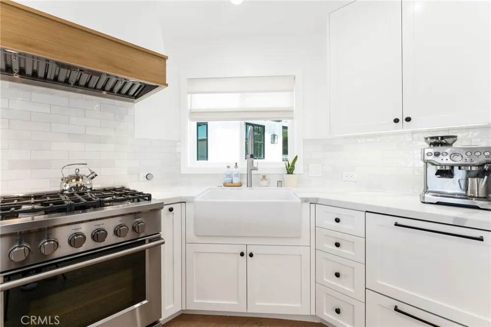 1520 Abalone Newport Beach, CA 92662