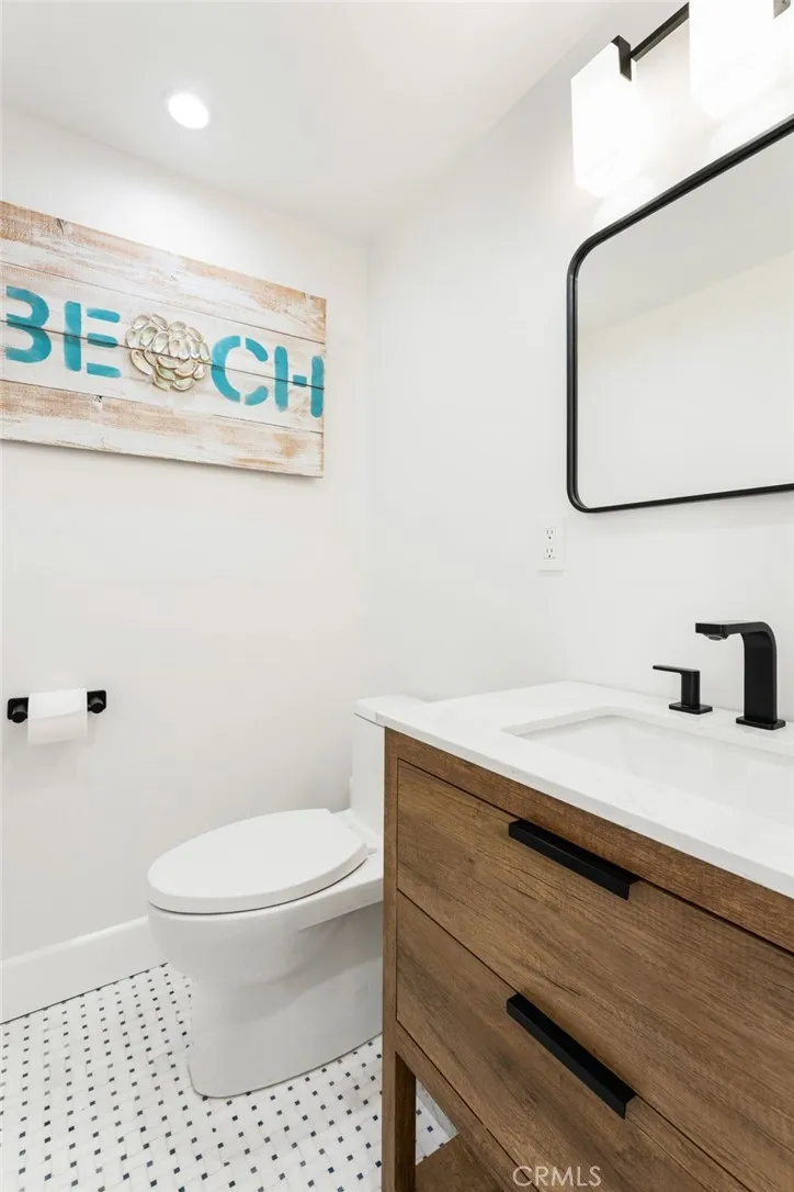 1520 Abalone Newport Beach, CA 92662