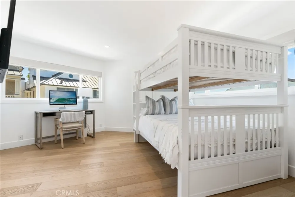 1520 Abalone Newport Beach, CA 92662
