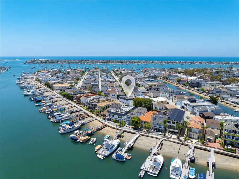 1520 Abalone Newport Beach, CA 92662