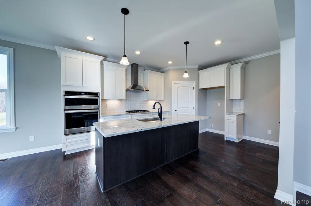 562 ROUND ROCK DRIVE Marion Township, MI 48843