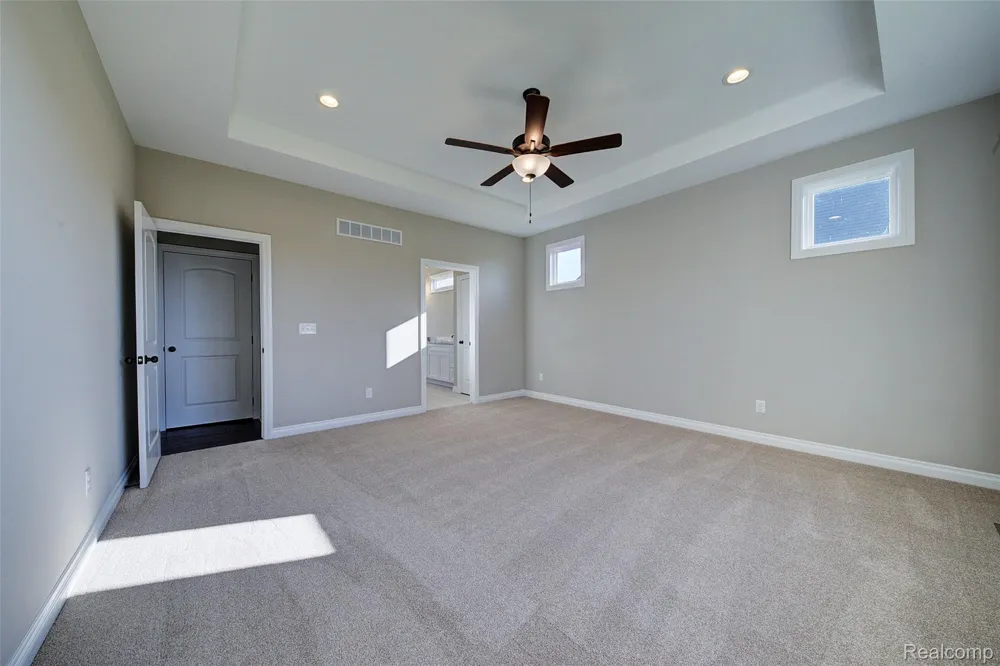 562 ROUND ROCK DRIVE Marion Township, MI 48843