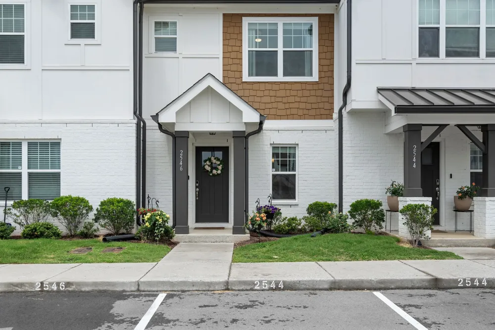 2546 Hanford Ave Old Hickory, TN 37138