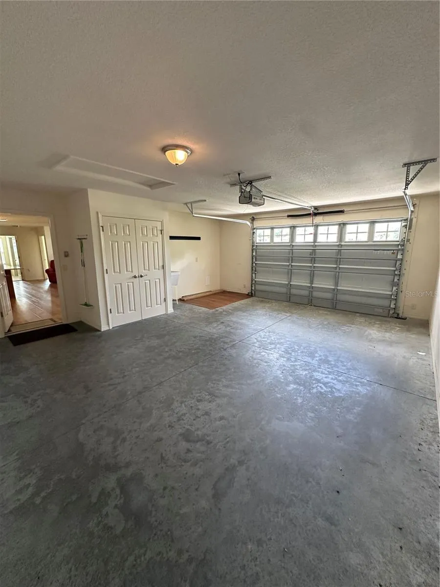 716 TRUMAN AVENUE Lady Lake, FL 32159