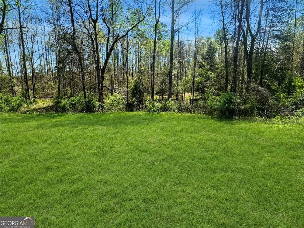 960 Gooseneck Road Eastanollee, GA 30538