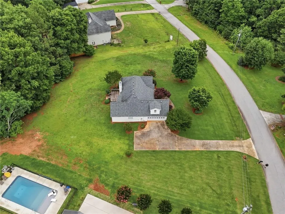 115 Sweetwater Social Circle, GA 30025
