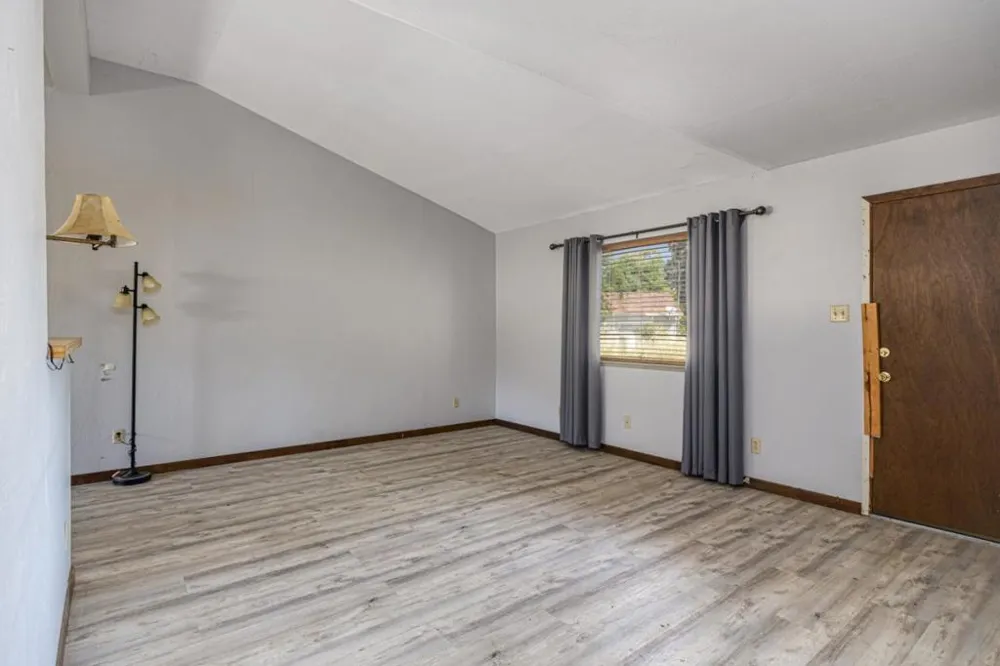 3205 Fifield Road Pleasant Grove, CA 95668