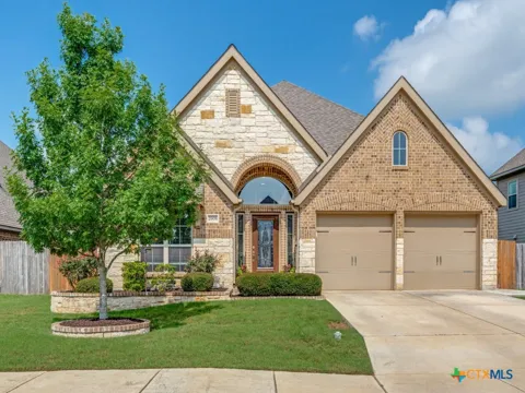 2908 Glen View