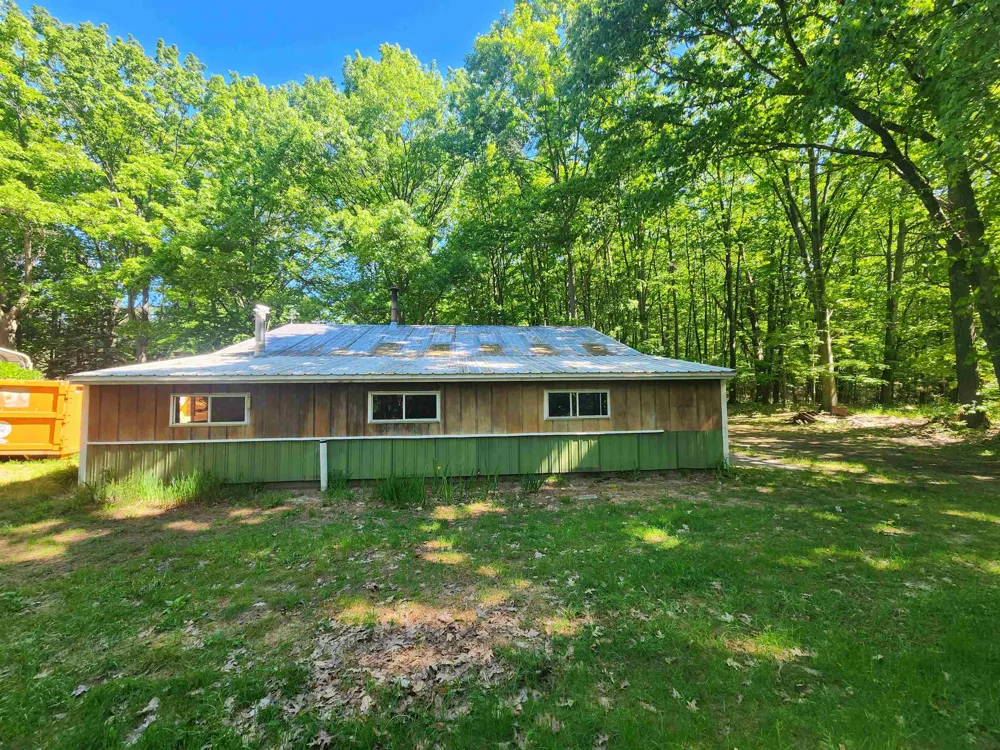 18219 Northwood Highway Arcadia Township, MI 49613